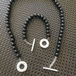 100% Genuine Tiffany Black Onyx and Silver Toggle Necklace and Bracelet